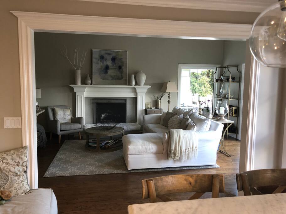 Living Room - open floor plan