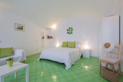 Casa Vuolo, Beachfront, Historical Center