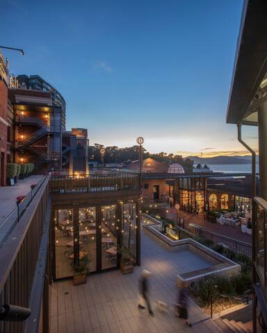 Fairmont-Managed 2-Bd, 2-Ba Condo @ Ghirardelli Sq gallery image 4