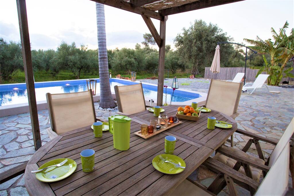 Outdoor dining area