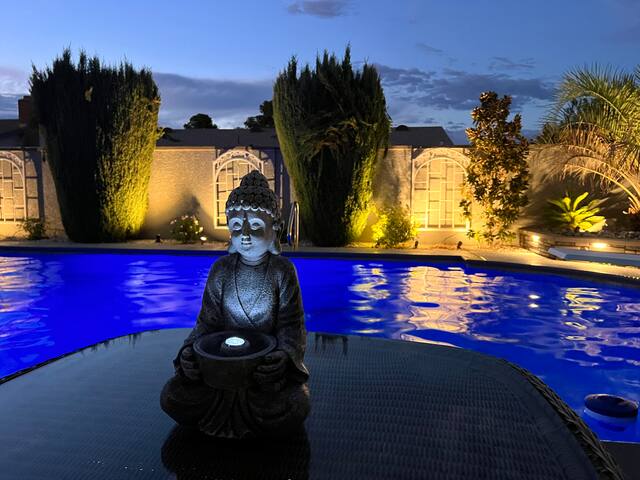 New! Oasis Home Las Vegas with pool & Jacuzzi gallery image 3