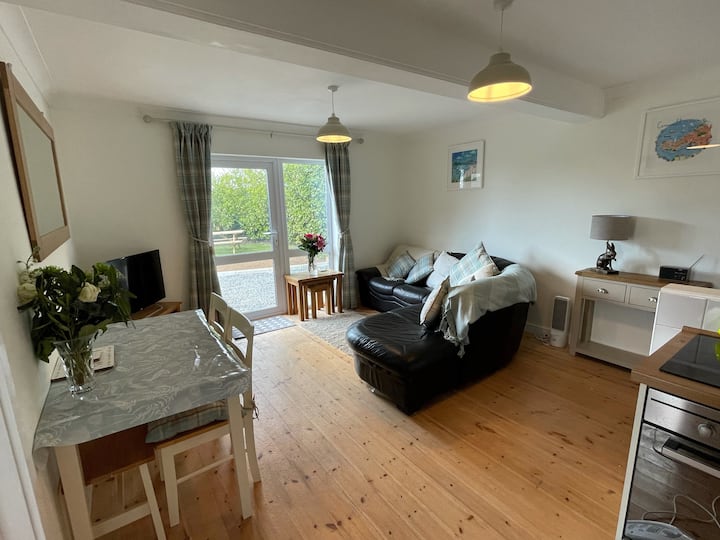 Lovely 2 Bedroom Accomodation In Rural Cornwall - Helston
