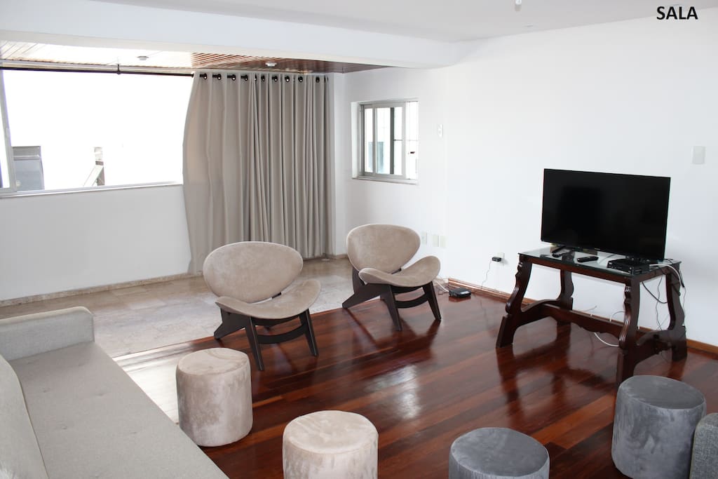 Sala de estar e TV