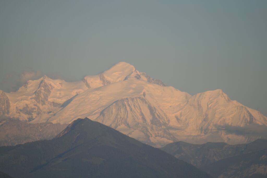 Vue au téléobjectif depuis la chambre