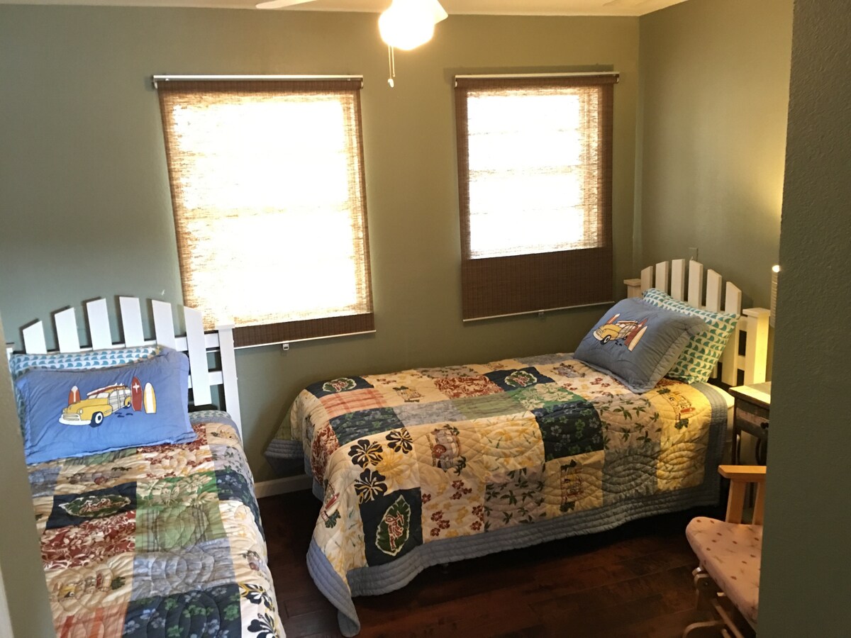 غرفة توأم لركوب الأمواج ، الطابق الرئيسي