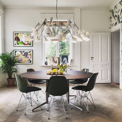 Large house with garden in central Copenhagen gallery image 2