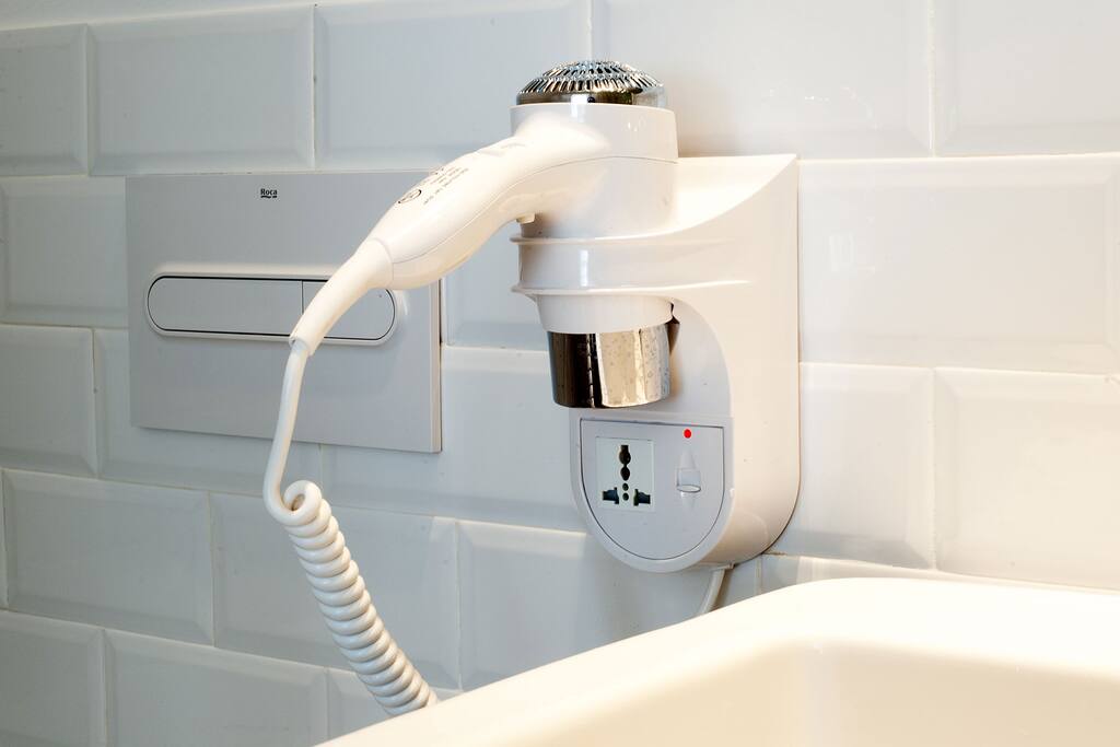 Hairdryer