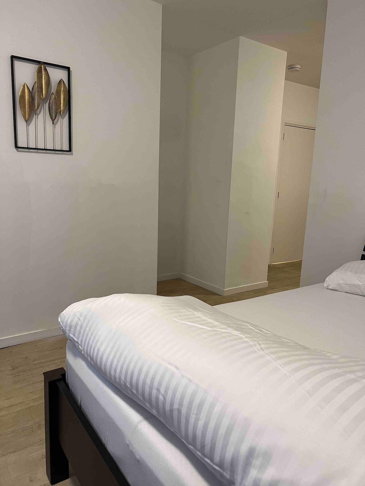 Krevet (uvijek s čistim plahtama)