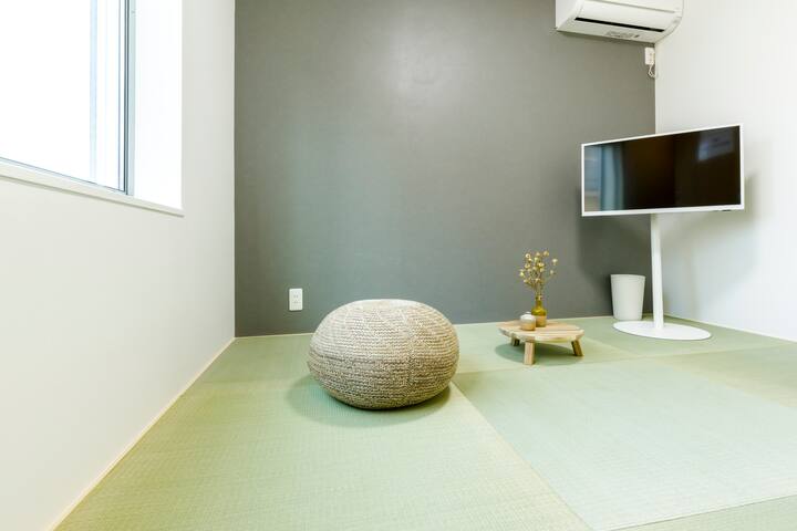 【西新宿1】3stories/3bedrooms/8people/71㎡/Wi-Fi gallery image 4