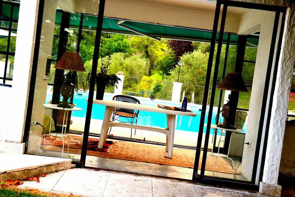 Gazebo con frigo