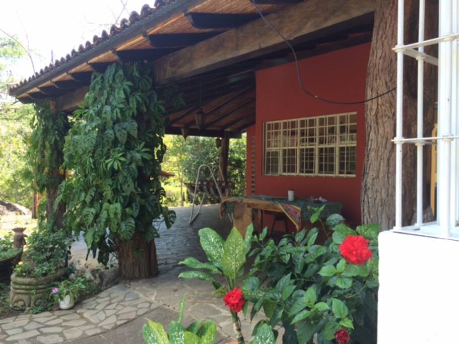 Galería de entrada a la casa