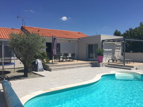 Villa T5 great comfort +pool.