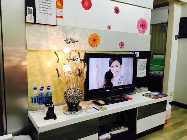 Beside MTR 5 double bed 2 Bar in MK gallery image 4