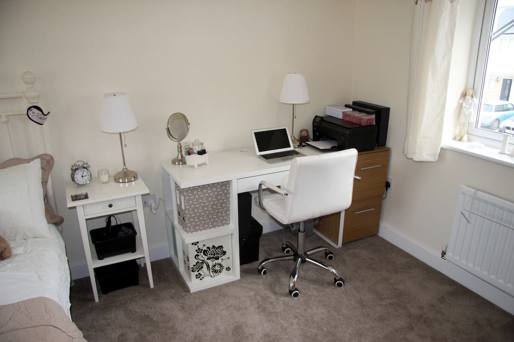 Desk / dressing table with printer and chair