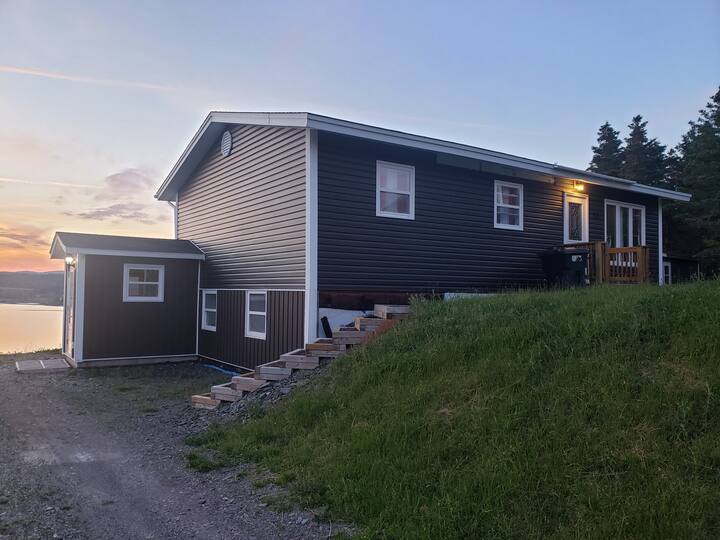 Creston View Spacious 2 Bedroom Apt in Marystown Apartments for