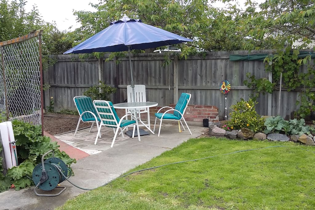 Outdoor area, great for Breakfast or relax anytime.