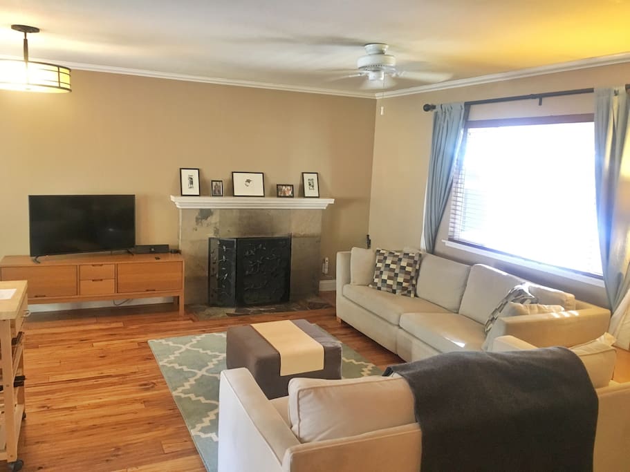 Open plan living room & fireplace