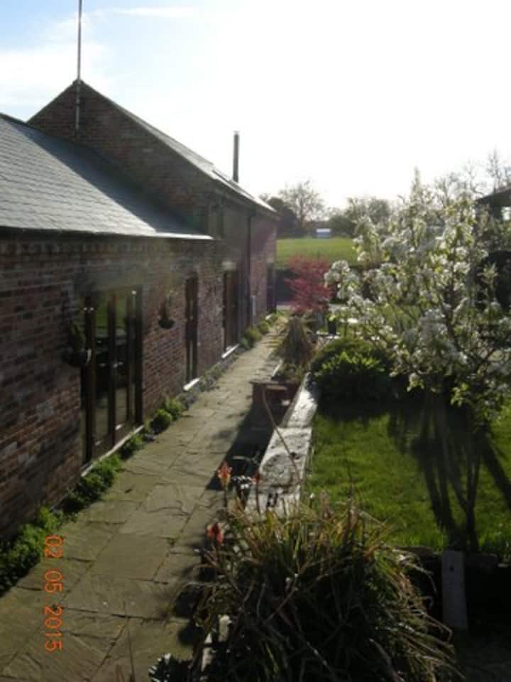 Glooston village Barn conversion. Houses for Rent in Market