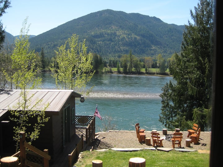 Scenic, Well Appointed River Ranch on WATERFRONT! Houses for Rent in