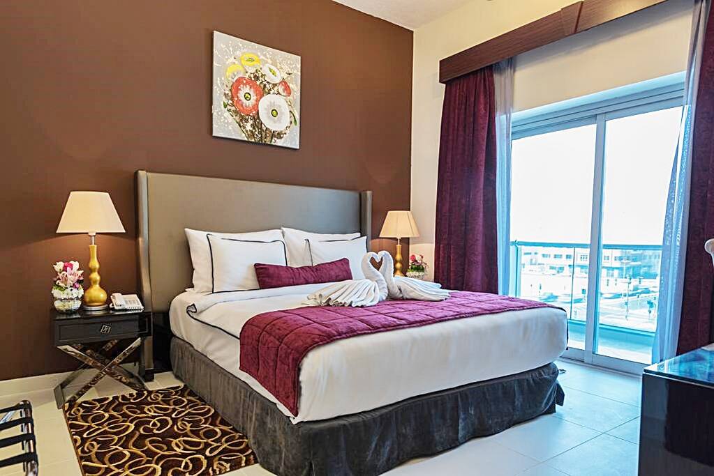 Double Bed