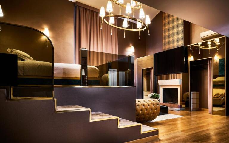 LeavingRoom | Amazing Penthouse suite in Trevi gallery image 5