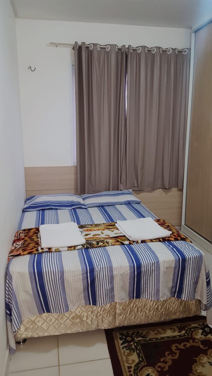 Habitación dividida con aire acondicionado