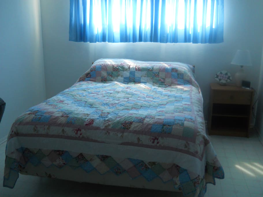 BED ROOM