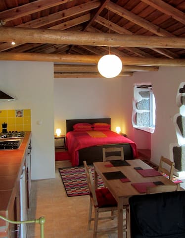 Internal accommodation