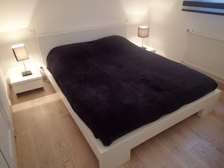 Chambre (Room) #1