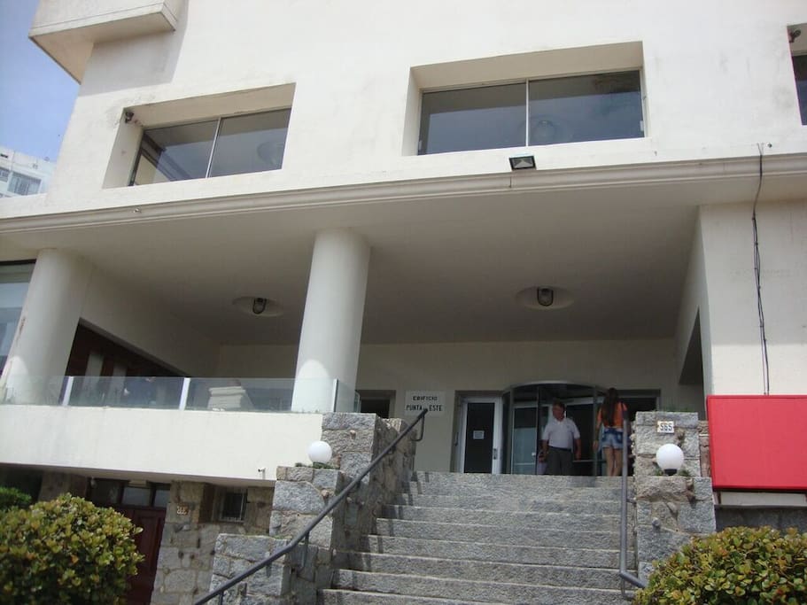 Frente edificio