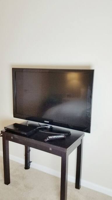 46'' TV provided in bedroom with bluray and Netflix. HDMI Cable provided