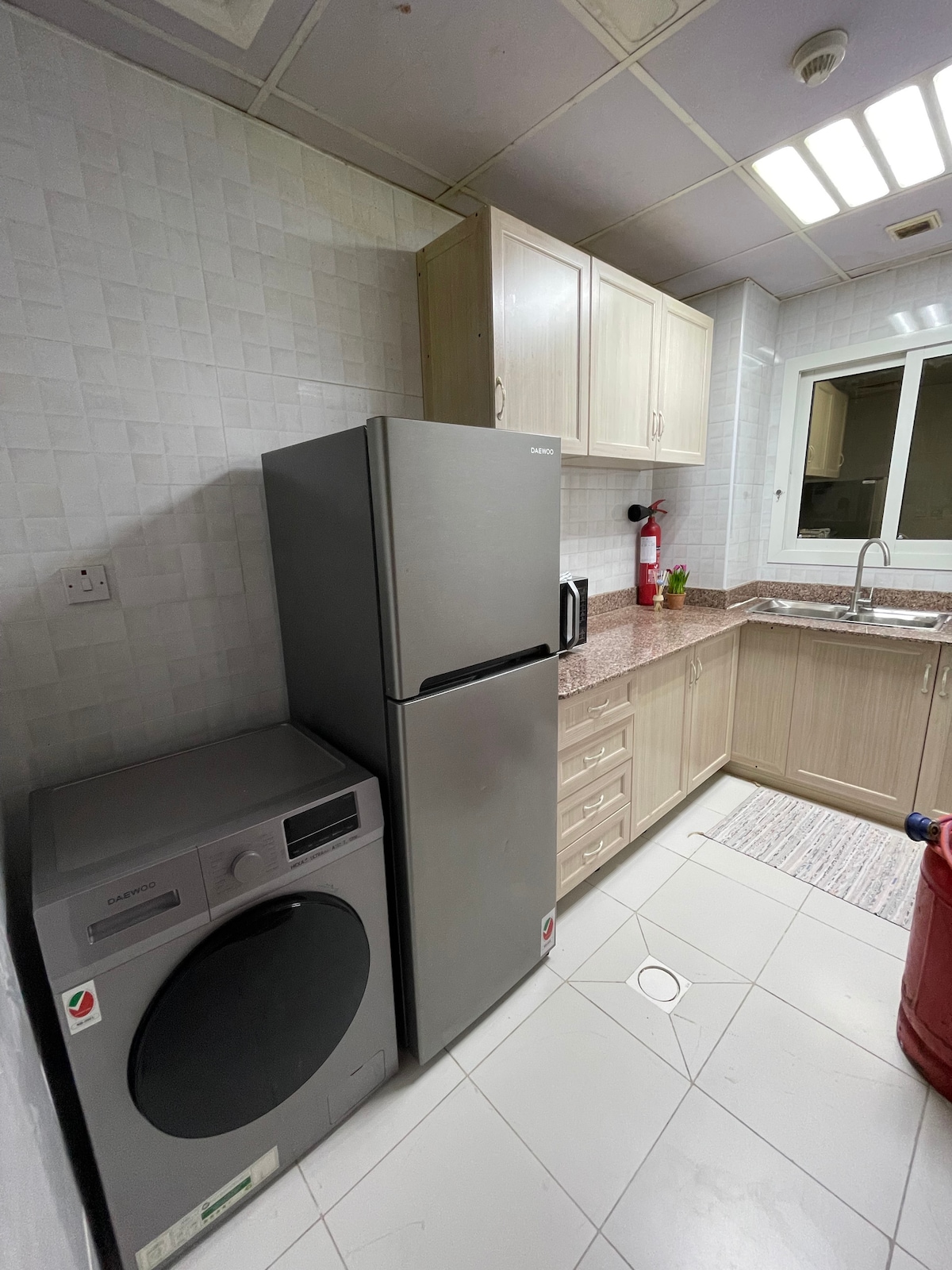 Popular Airbnb listing: Private clean room near DXB DUBAI in Al Muraqqabat