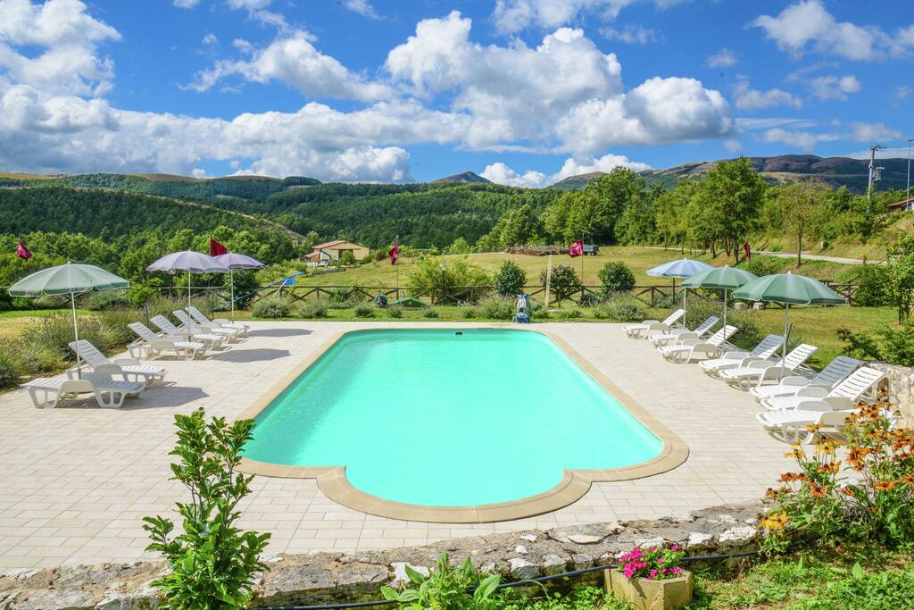 Holiday Home Swimming Pool