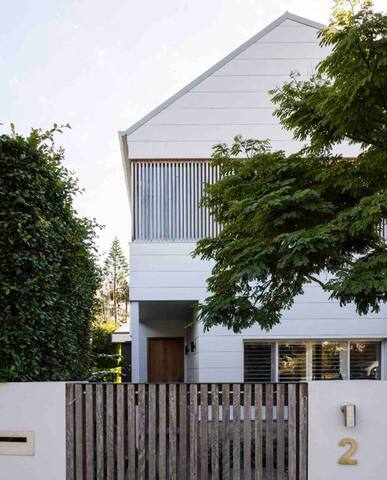 Entertainers Delight gallery image 2