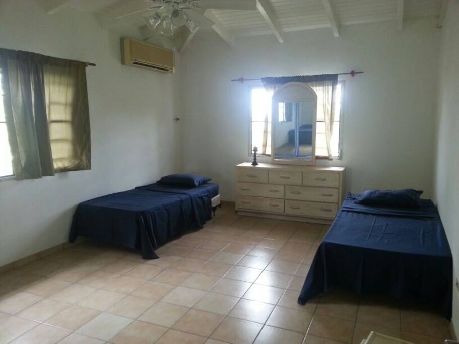 Bedroom + Drawers