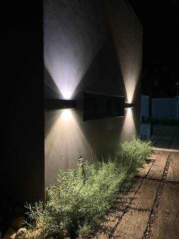 Vygeboom villa -apartment in Durbanville gallery image 5