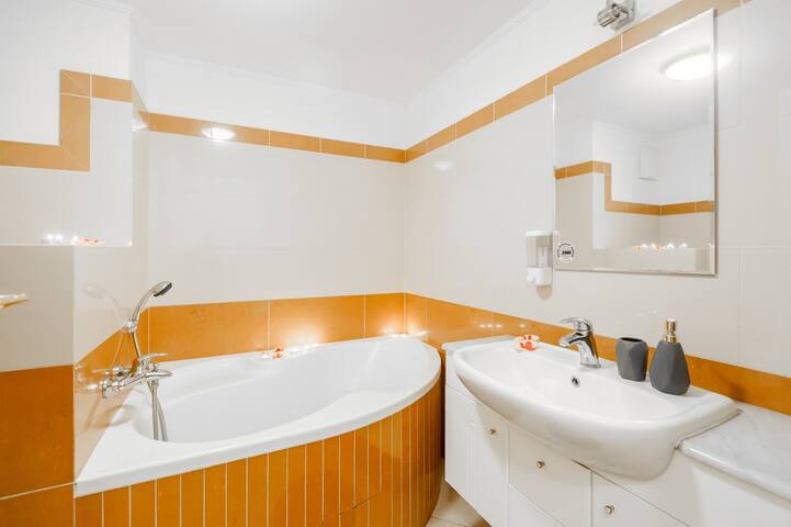 💙pragueforyou💙 Up to 20 pers, Prague downtown! gallery image 4