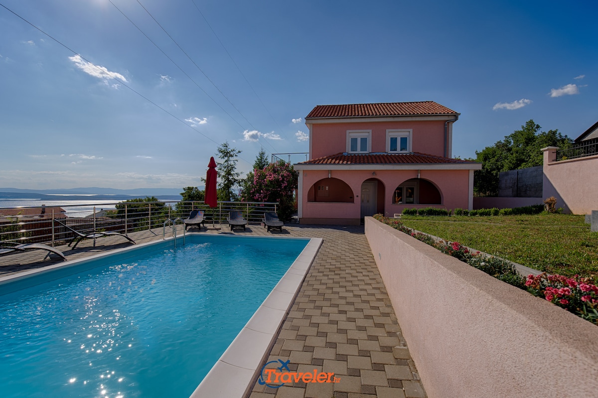 Vila Crikvenica · Villa with pool and sea view, near the beach