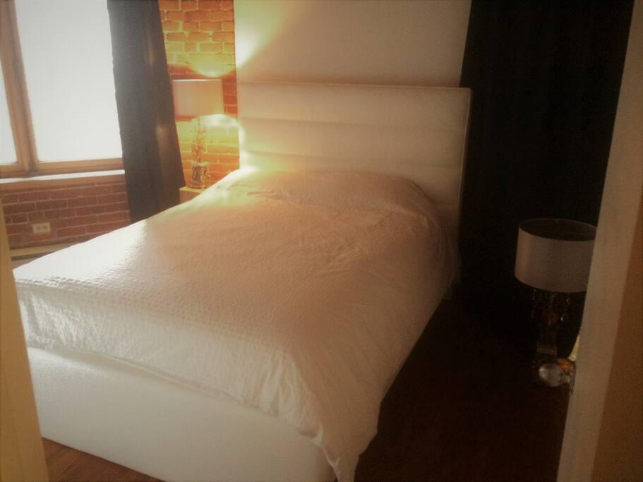 Chambre avec lit Queen