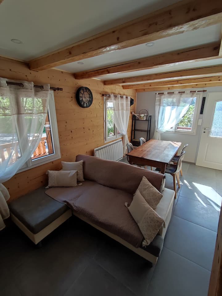 Chalet Au Pied Des Montagnes - Talloires-Montmin