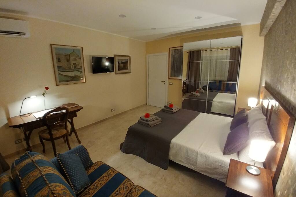Camera 1 - Room 1