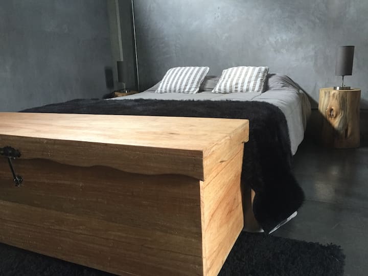 غرفة النوم 1