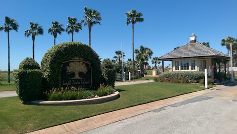 Top Airbnb: Baja Texas, golf, fishing and more! in Laguna Vista