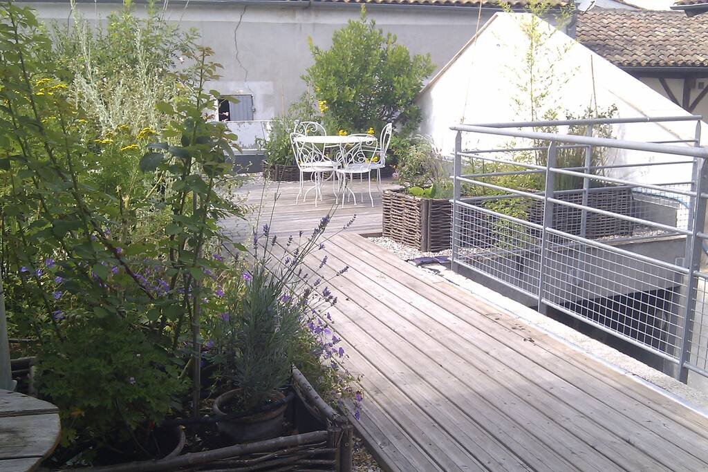 Espace repas terrasse