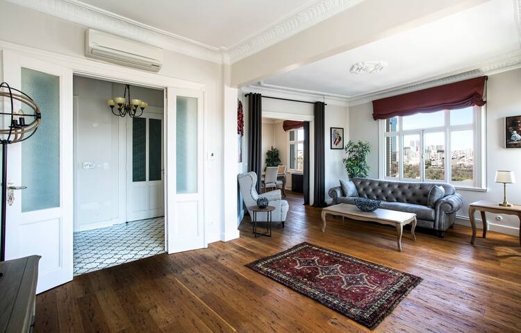 Stunning Bosphorus View & Historical Apartment gallery image 4