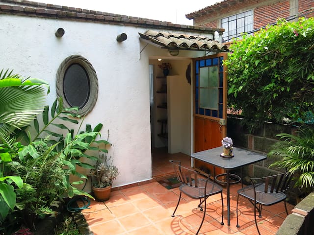 Oasis Privado: céntrico, romántico y seguro!!!
