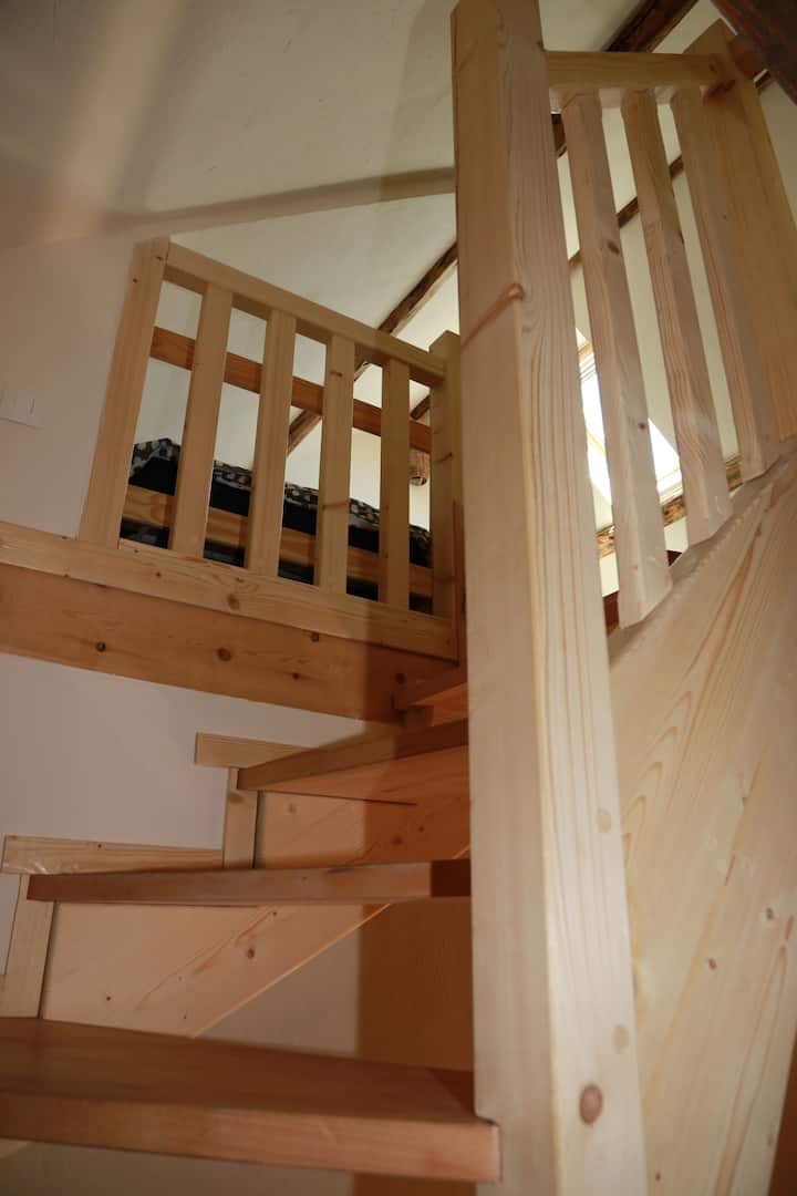 საძინებელი 2