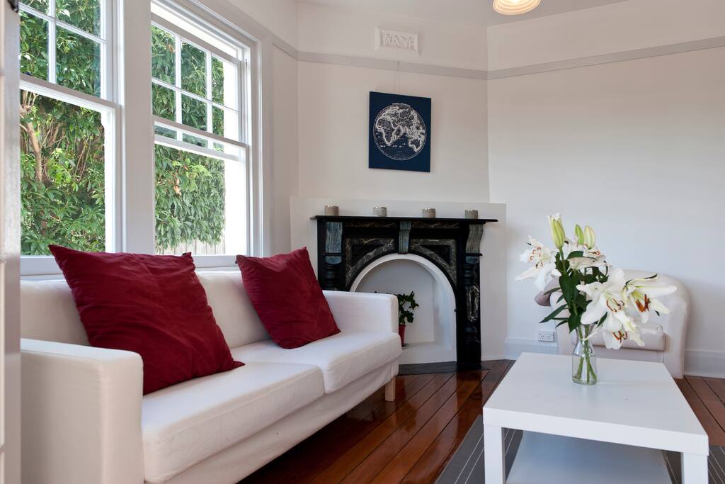 Lounge room