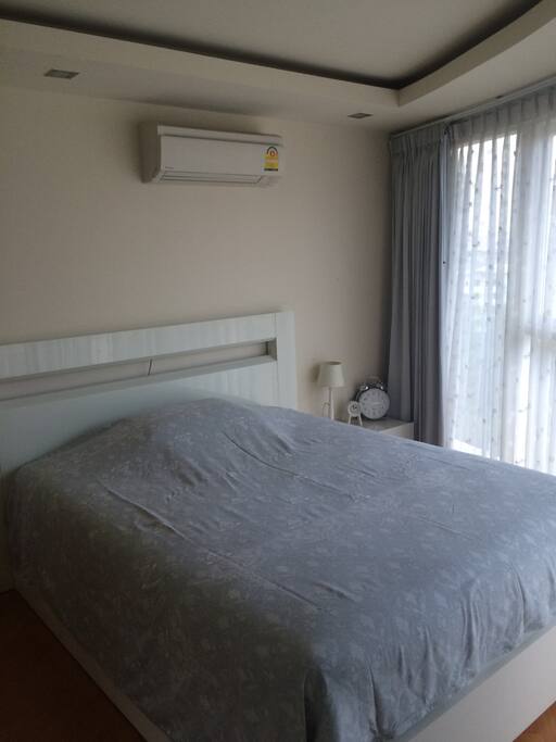 comfortable bedroom
