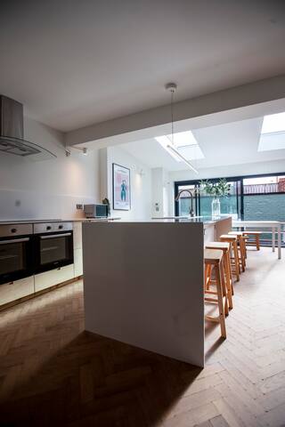 MILO gallery image 3